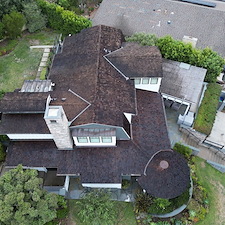 Cedar-wood-shingle-cleaning-in-Laguna-Beach-California 2