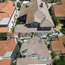 Roof-cleaning-in-Fountain-valley-California 2