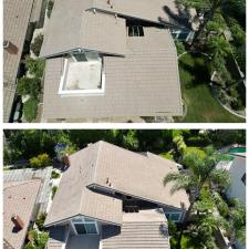 Tile-roof-washing-and-algae-mold-mildew-moss-removal-in-Huntington-Beach-California 2